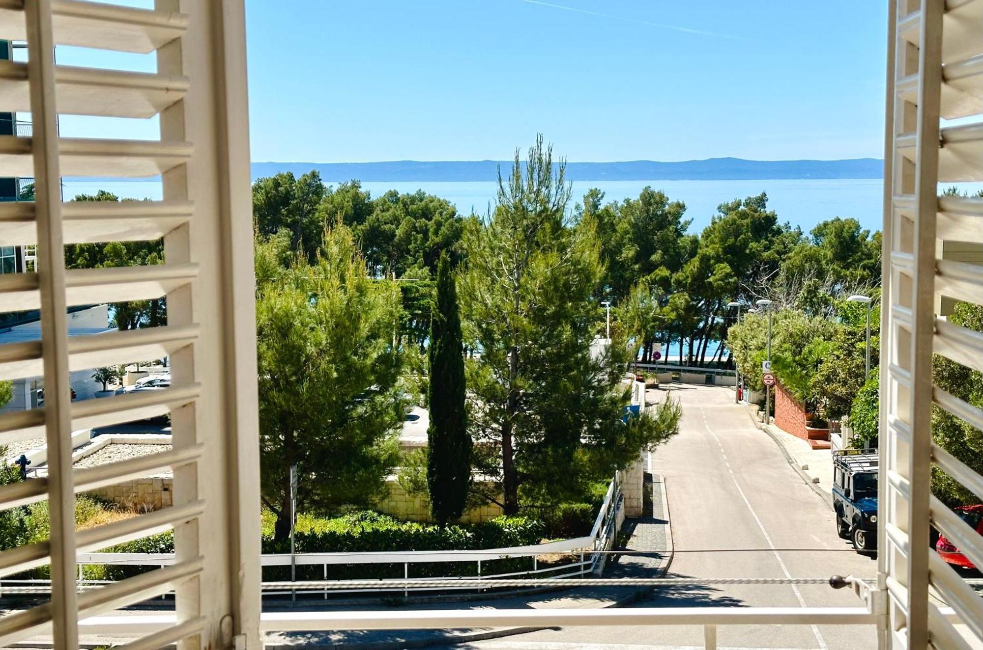 Spacious Family Apartment Near The Beach Makarska Eksteriør billede